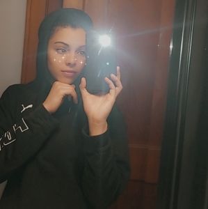 Meet your Posher, Aleesha